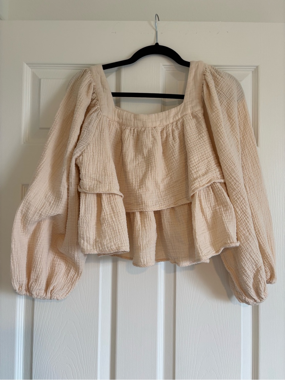 entro Cream Gauze Peasant Blouse with Tiered Ruffles